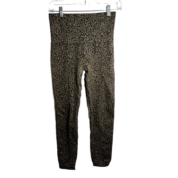 Spanx Look At Me Now Seamless Leggings in Mini Leopard Womens Size Large - Picture 3 of 7